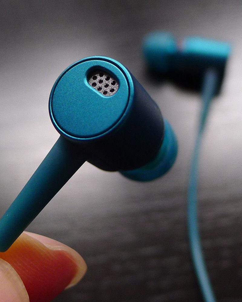 Sony(MDR-EX750NA) Noise canceling had phones – Computer World St. Lucia Ltd.